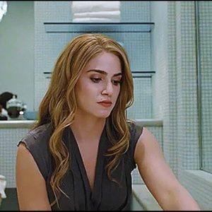 Anthropologie fei top